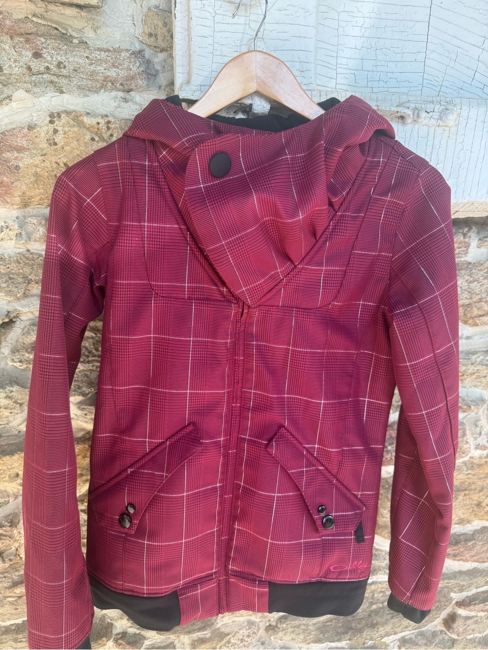 Women’s Small Oakley Burgundy Plaid Hooded Jacket Midweight Fleece lined